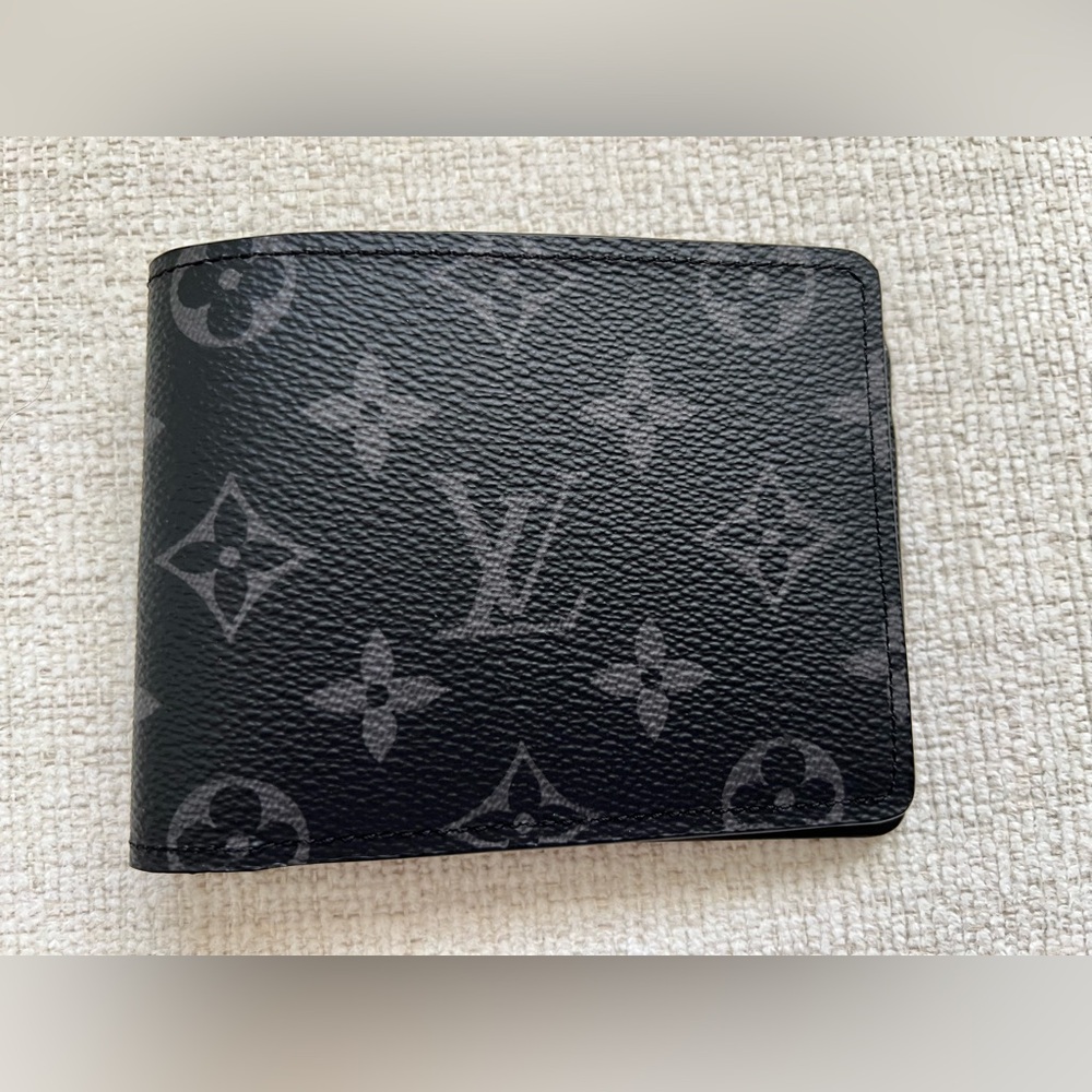 Louis Vuitton Men’s Multiple Wallet Monogram Eclipse M61695